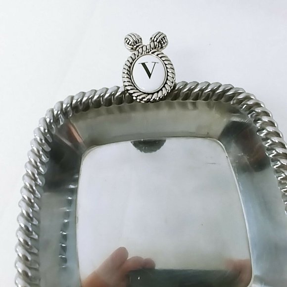 Dip Bowl and Spreader Set Metal Initial Letter V Silver Mudpie 2009 - Picture 2 of 10